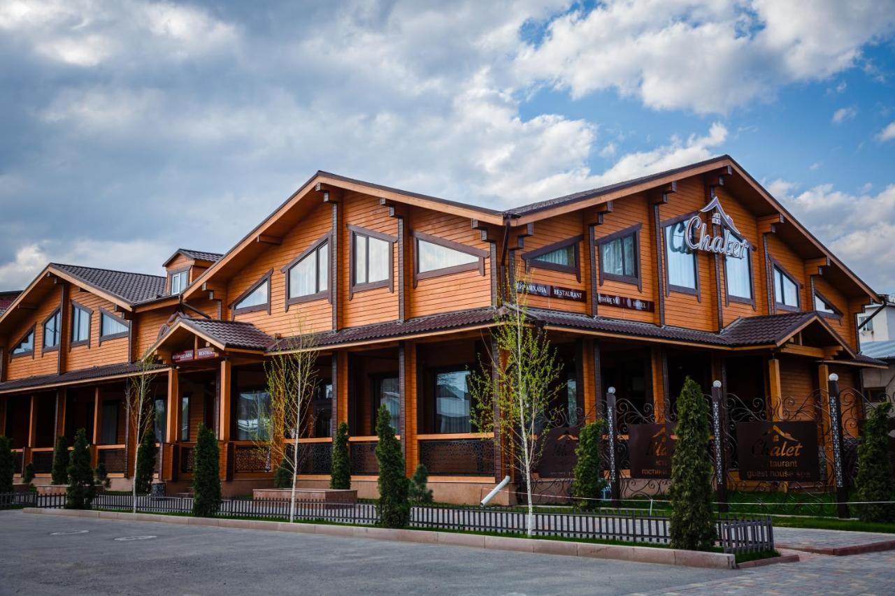 Guest House Chalet Тараз Екстериор снимка